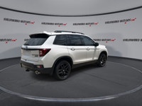// ACCIDENT FREE!! // This 2024 Honda Passport Black Edition AWD is a bold midsize SUV built for Can... (image 7)