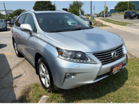 SALE PRICE!! NO ACCIDENTS!! POWER SUNROOF, ALL WHEEL DRIVE, HEATED AND A/C SEATS, REAR VIEW CAMERA,... (image 1)