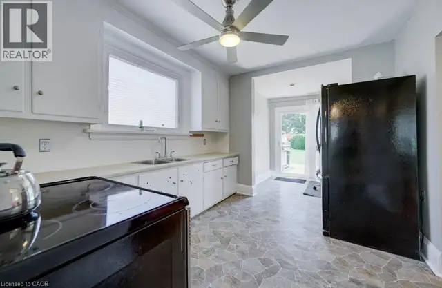 209 BELLEVIEW Avenue Kitchener, Ontario in Houses for Sale in Kitchener / Waterloo - Image 13