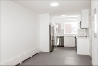 Renovated Akelius three bedroom apartment for rent. Located near rue de la Monnerie in the Plateau n... (image 2)