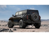 Leather Seats! With cool retro-styling, innovative features and impressive off-road capability, this... (image 8)