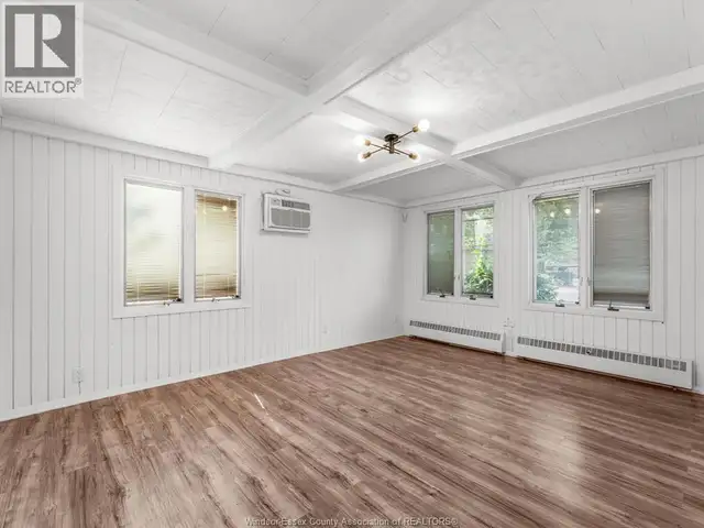 13050 RIVERSIDE DRIVE East Tecumseh, Ontario in Houses for Sale in Windsor Region - Image 18