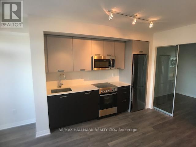 324 - 2301 DANFORTH AVENUE Toronto (East End-Danforth), Ontario 4