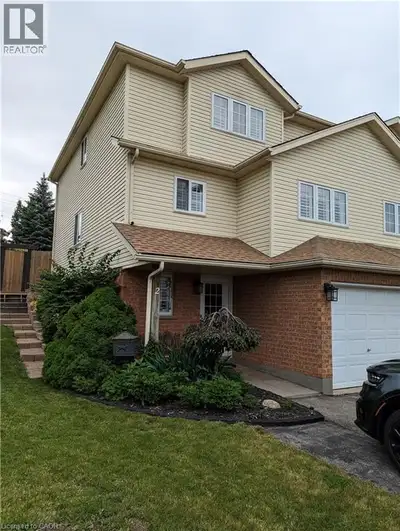 Modern Studio Apartment for Rent in Williamsburg, Kitchener. Available immediately. This bright and...