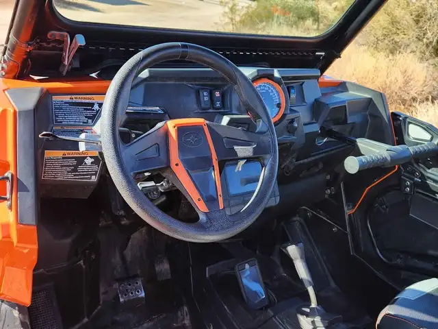 2015 POLARIS RZR XP 1000 EPS-ORANGE! in ATVs in Saskatoon - Image 3