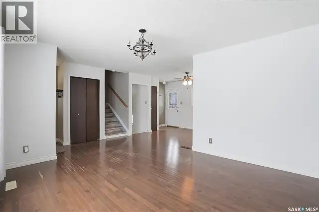 3530 Parkdale ROAD Saskatoon, Saskatchewan in Houses for Sale in Saskatoon - Image 8