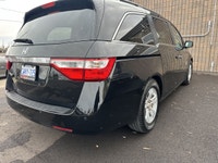 ALL TRADES WELCOME!! 2013 Honda Odyssey EX-L! fully loaded with rearview camera, rear, DVD entertain... (image 5)