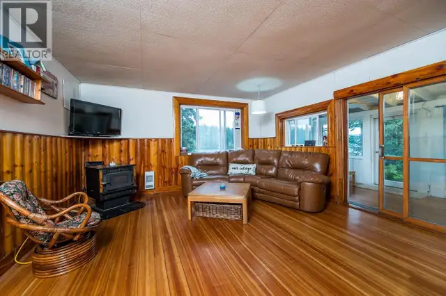 39385 W 16 HIGHWAY Prince George, British Columbia in Houses for Sale in Prince George - Image 10