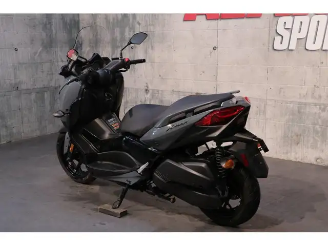 2022 Yamaha Yamaha XMAX 300 in Street, Cruisers & Choppers in Ottawa - Image 5