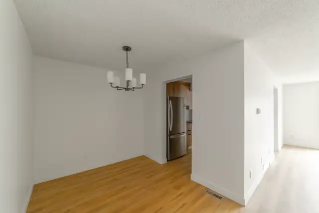 Recently renovated townhomes in NW Edmonton | Enjoy the playgrou in Long Term Rentals in Edmonton - Image 7