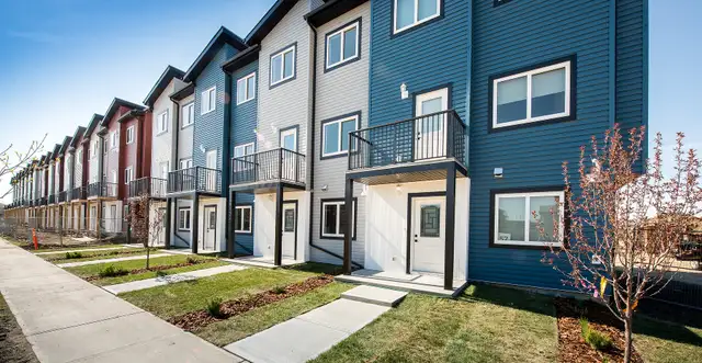 Breeze On Maple Way - Townhome House for Rent in Long Term Rentals in Edmonton - Image 5