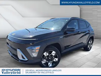 véhicule démo Hyundai canada. Véhicule vient avec tapis tuxmat avant/arrière , 4 pneus hiver Goodyea...