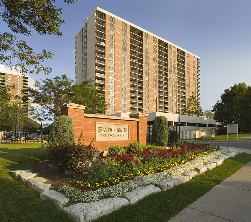 Spacious 1 Bedroom Rental Apartment We're Pet Friendly Long Term
