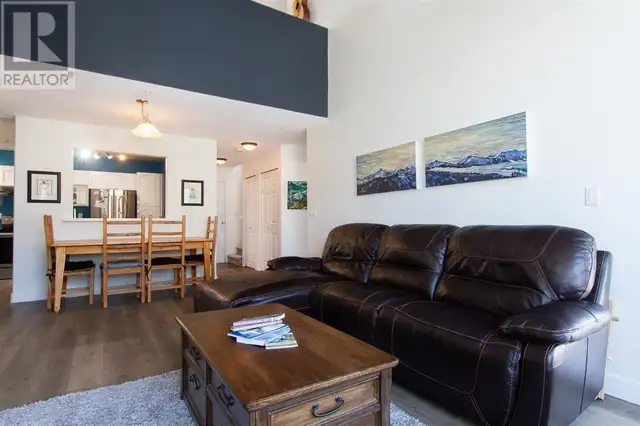 304 1466 PEMBERTON AVENUE Squamish, British Columbia in Condos for Sale in Sunshine Coast - Image 14