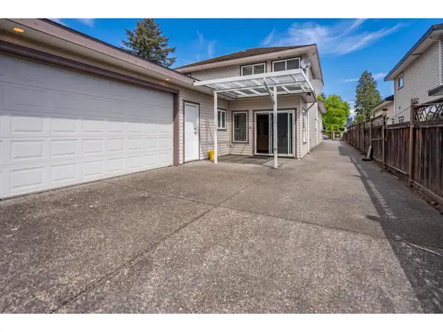 11632 82 AVENUE Delta, British Columbia in Houses for Sale in Richmond - Image 11