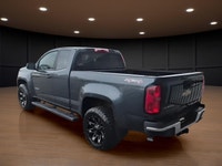 Price includes $1,000 finance credit. Price does not include fees or taxes. The 2019 Chevrolet Color... (image 6)