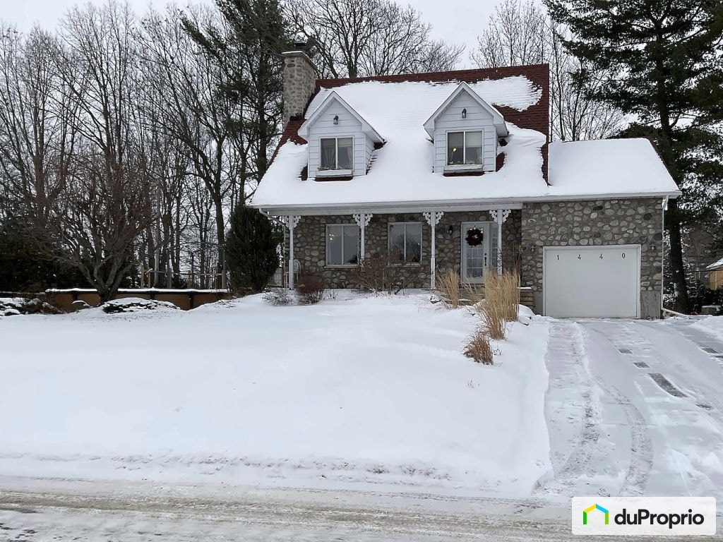 $935,000 - Bi-Level for sale in St-Jean-sur-Richelieu (St-Luc) — photo 1