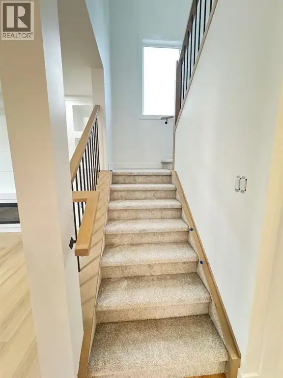 709 Mandalay Avenue Carstairs, Alberta in Houses for Sale in Red Deer - Image 11