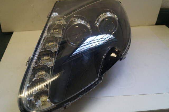USED ASTON MARTIN VANTAGE LEFT HEADLIGHT-BIRKSHIRE AUTOMOBILES in Other Parts & Accessories in City of Toronto