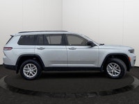Say hello to your family's new favourite road trip machine! This *2024 Jeep Grand Cherokee L Laredo*... (image 6)