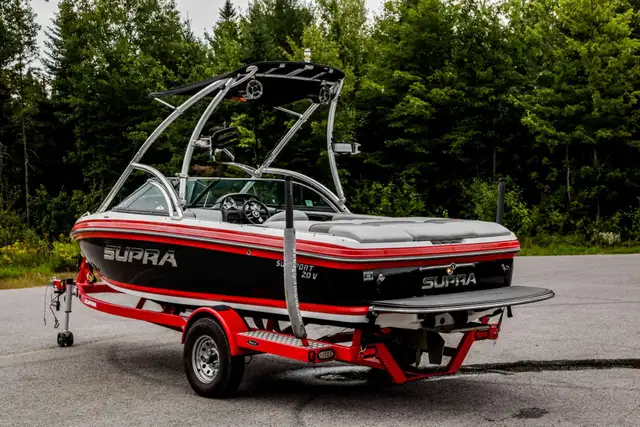 2011 Supra SUNSPORT 20V in Powerboats & Motorboats in Rimouski / Bas-St-Laurent - Image 9