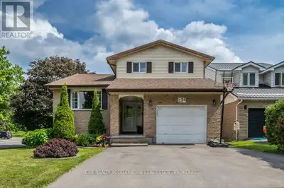If you're looking for a place with room to grow, some privacy, and a view that never gets old, this...