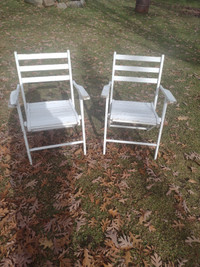 2 folding wood patio chairs