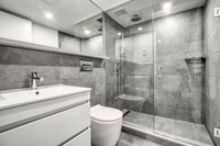 Akelius studio apartment for rent. Located near Sherbrooke in the Downtown - McGill neighborhood, Mo... (image 5)