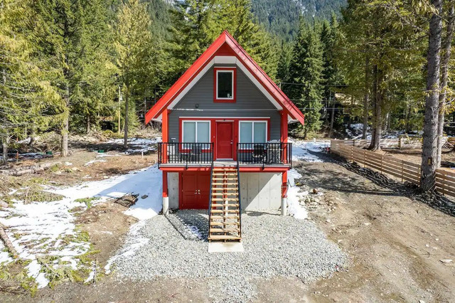 HG156 OLD HOPE PRINCETON HIGHWAY Hope, British Columbia in Condos for Sale in Hope / Kent