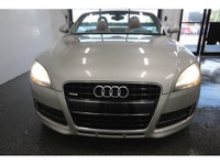 Audi TT Roadster 3.2 quattro 2008 avec moteur 3.2L VR6 developpant 250 HP et 236 lb-ft avec transmis... (image 9)