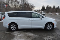 Price reduced to $18,950! Clean Carfax, Plug in hybrid, Well maintain, 7 passengers seating, navigat... (image 4)