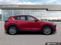 The advertised vehicle price is based on a promotional finance offer. Customers who purchase the veh... (image 5)