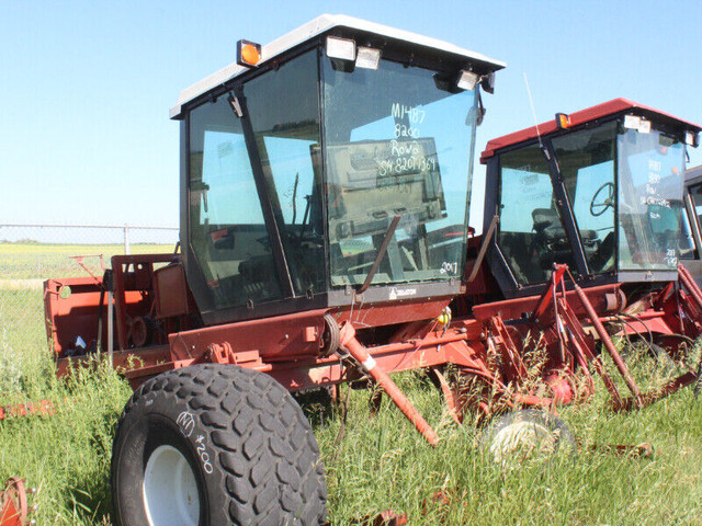 PARTING OUT: Hesston 8200 Swather (Parts & Salvage) in Other in Brandon - Image 2