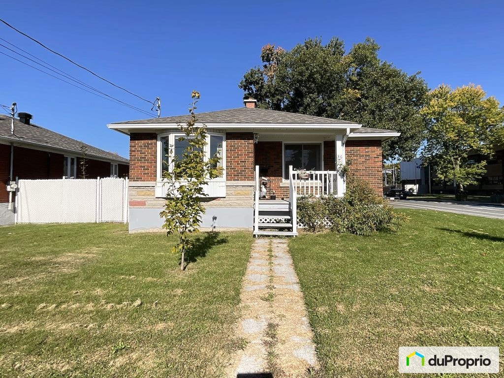 $410,000 - Bungalow for sale in Verchères — photo 1