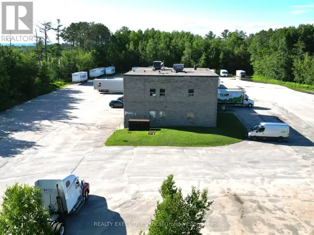 UNIT #2 - 25 WILLOW DRIVE North Bay (Ferris), Ontario63005671875713124