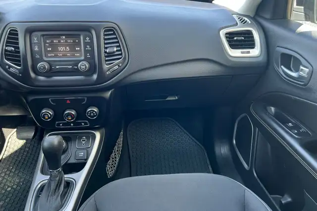 2018 Jeep Compass Sport 4WD in Cars & Trucks in Saskatoon - Image 19