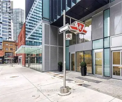 2801 - 3 GLOUCESTER STREET E Toronto (Church-Yonge Corridor), On