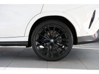 Sunroof, Heated Seats, Apple CarPlay, Navigation, Heated Steering Wheel, Power Liftgate, Blind Spot... (image 7)