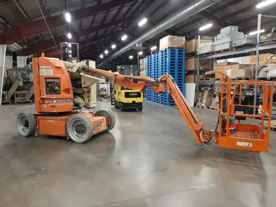 2005 JLG E300AJP Electric Articulated Boom Lift., View more