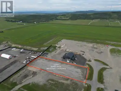 Industrial Land 2.25 Acres with DC31 Zoning with potential to sub divide this one, this is a great i...