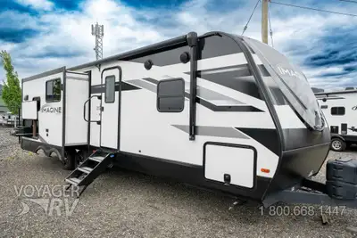 Located in Winfield, BC Call or Text 250-766-4607 Voyager RV Centre 1-800-668-1447 Ducted Air Condit...