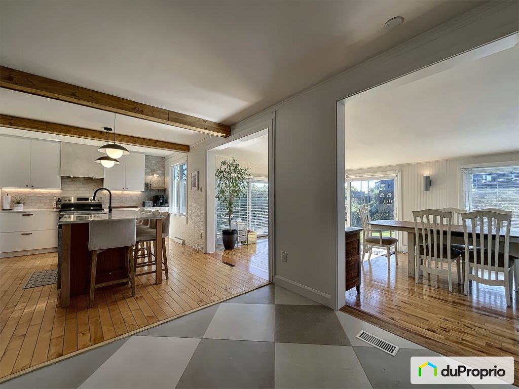 $549,000 - Bungalow for sale in Neufchatel — photo 2