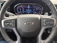 One Owner, Like New, LOW KM's, Z71 Off-Road Pkg, Convenience Pkg II, Safety Pkg 3.0L Duramax Diesel,... (image 9)
