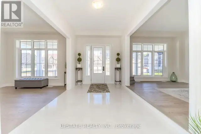 21 PEARSALL PLACE Oro-Medonte, Ontario in Long Term Rentals in Barrie - Image 4