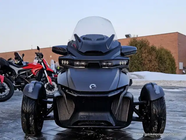 2024 Can-Am Spyder RT Limited Dark Wheels in Sport Bikes in Oshawa / Durham Region - Image 4