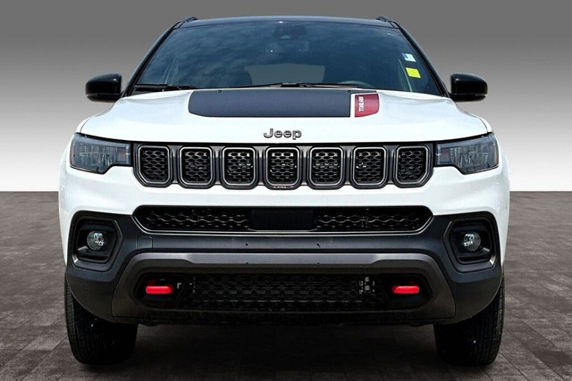 2023 Jeep Compass 4wd Trailhawk in Cars & Trucks in Edmonton - Image 3
