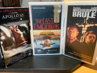 Films (3) « HISTOIRE » VHS « LE DERNIER EMPEREUR » 5$ Pour