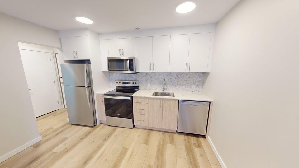 BRAND NEW ONE BEDROOM WITH BALCONY! NORTH END HALIFAX! 2