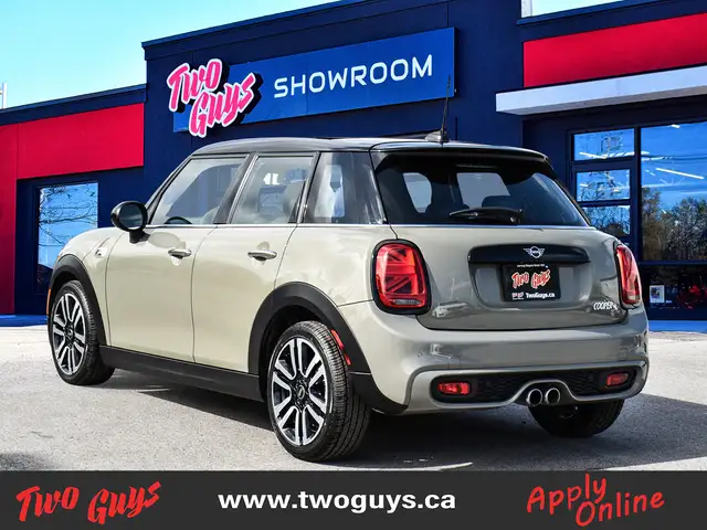 2019 MINI 5 Door S Emerald Grey Edition | Auto | New Tires | Pan in Cars & Trucks in St. Catharines - Image 8