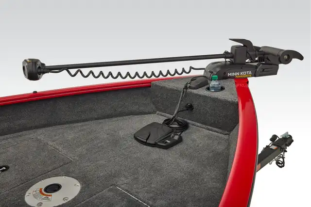 2026 TRACKER ProGuide V-16 Walk Thru fishing boat in Powerboats & Motorboats in Prince Albert - Image 28